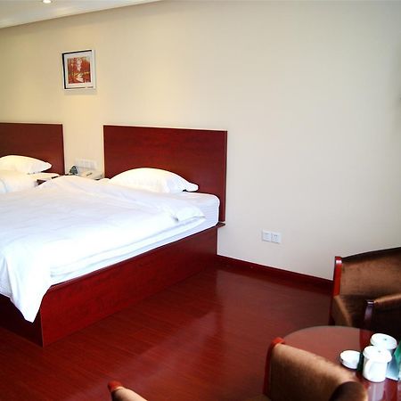 Greentree Inn Zhejiang Hangzhou Tonglu Yaolin Road Xiahang Road Business Hotel Экстерьер фото